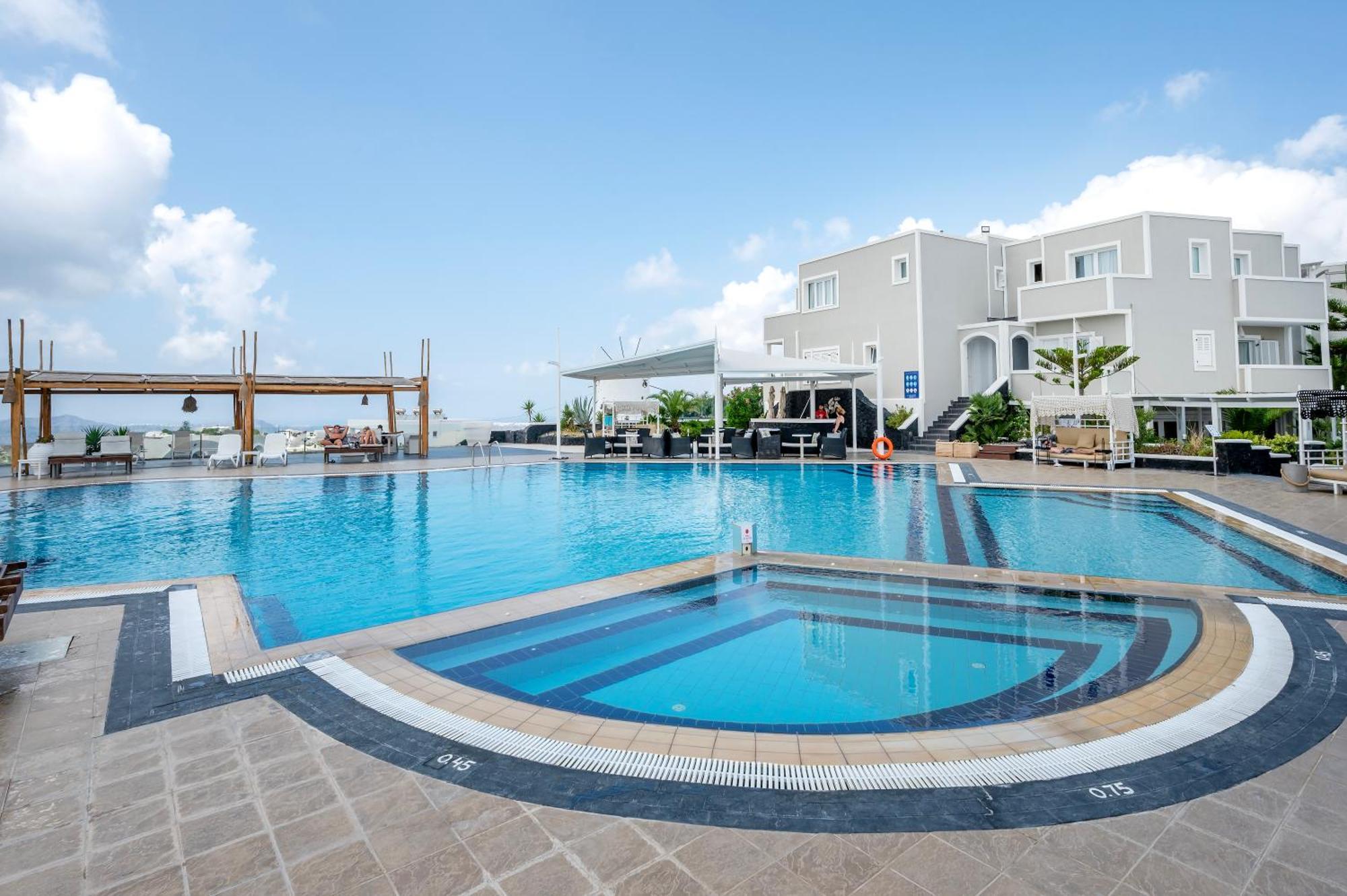 Orizontes Hotel Santorini Pýrgos エクステリア 写真